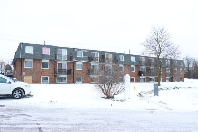 32-unit apartment building sold on Linnwood Avenue, Cambridge