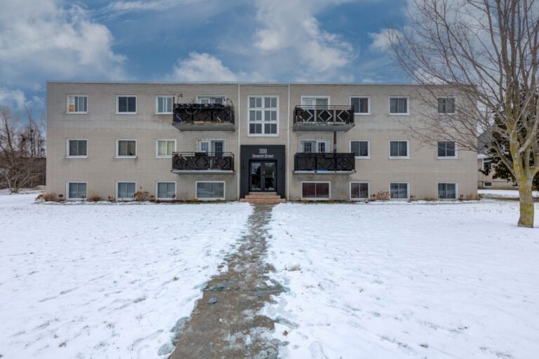 12-unit apartment building sold on Seventh Street, Collingwood