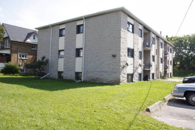 12-unit apartment building sold on Morgan Avenue, Kitchener