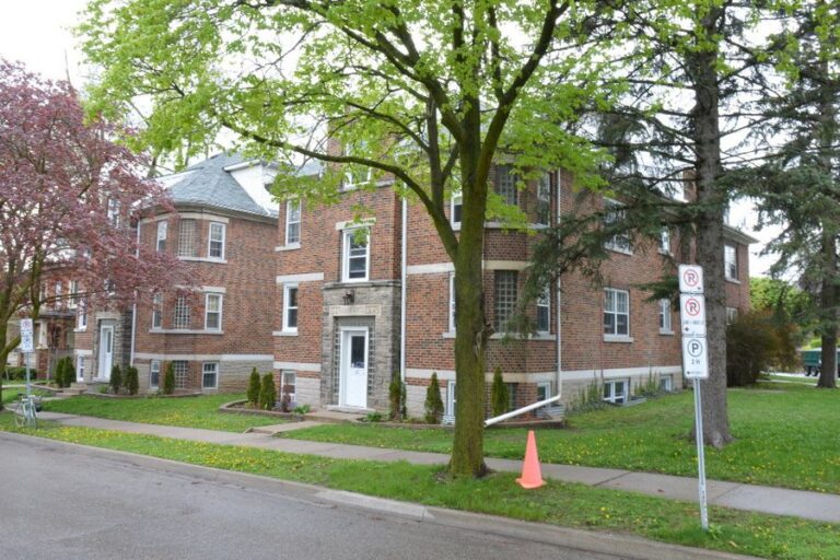 22-unit apartment building sold on Union Boulevard, Kitchener