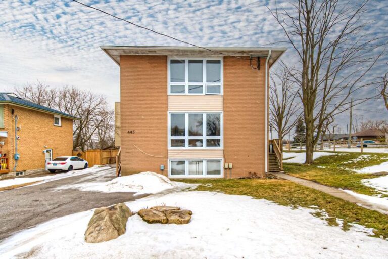 3-unit apartment building sold on Karn Street, Kitchener