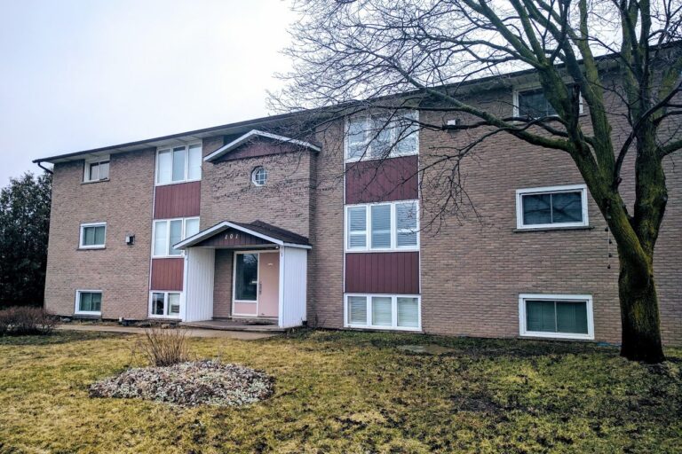 6-unit apartment building sold in New Hamburg