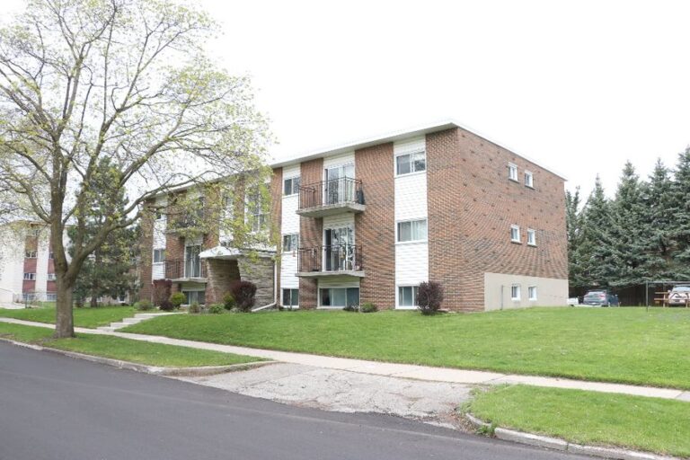 12-unit apartment building sold on Tamarack Drive, Waterloo